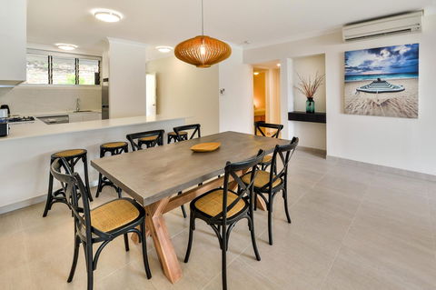 Frangipani 104 - Hamilton Island - Holiday Find 6