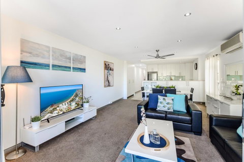 Redvue Holiday Apartments - Holiday Find 2