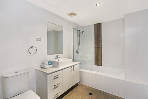 Redvue Holiday Apartments - Holiday Find 11
