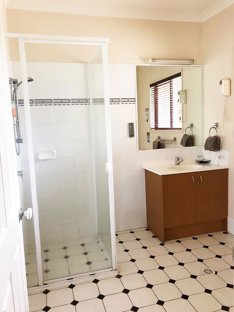 The Bearded Dragon Boutique Hotel - Holiday Find 12