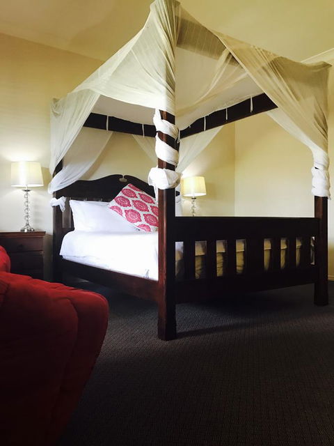 The Bearded Dragon Boutique Hotel - Holiday Find 36