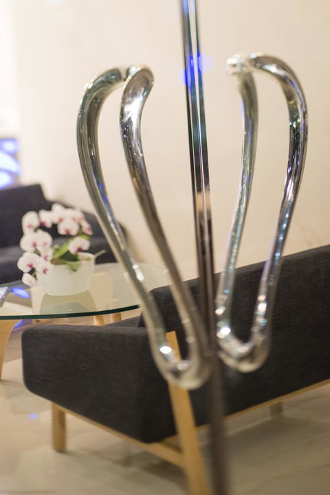 Heart Hotel And Gallery Whitsundays - Holiday Find 8