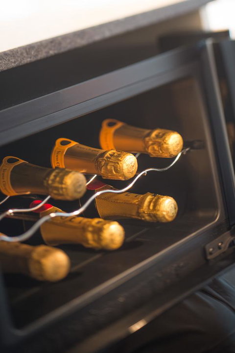 Heart Hotel And Gallery Whitsundays - Holiday Find 32