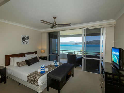 Beach Lodges - Holiday Find 10