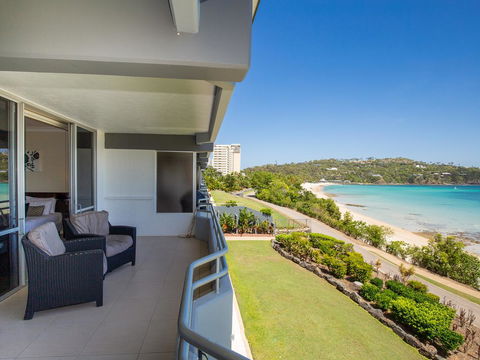 Beach Lodges - Holiday Find 5