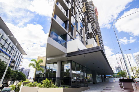 Brisbane One Apartments By CLLIX - Holiday Find 22