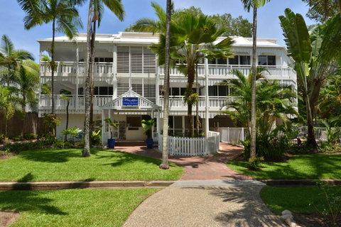 The White House Port Douglas - Holiday Find 0