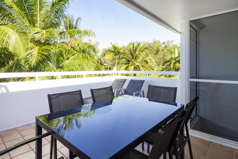 The White House Port Douglas - Holiday Find 33