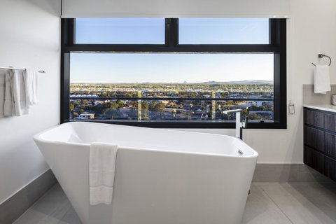 First Light Mooloolaba, Ascend Hotel Collection - Holiday Find 4