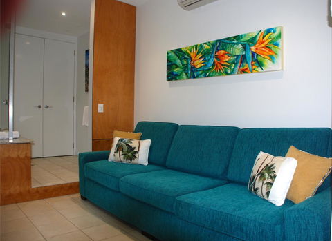 Sanctuary Palm Cove - Holiday Find 24