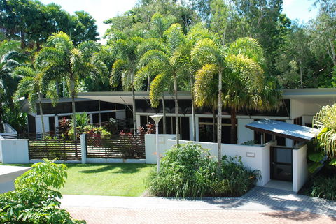 Sanctuary Palm Cove - Holiday Find 19