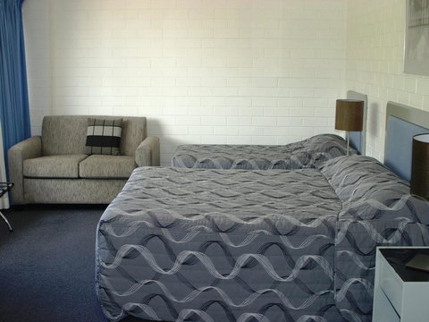 Dalby Manor Motor Inn - Holiday Find 35