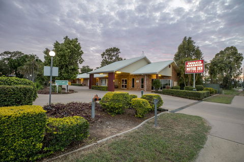 Emerald Maraboon Motor Inn - Holiday Find 6