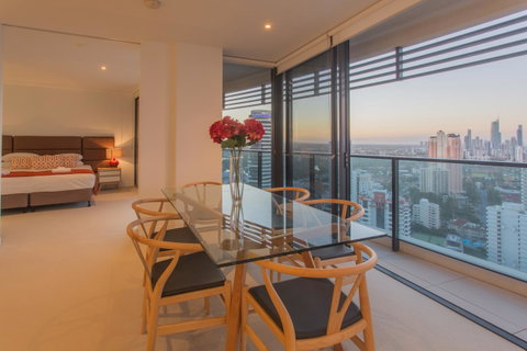 Oracle Resort Broadbeach - Gclr - Holiday Find 10