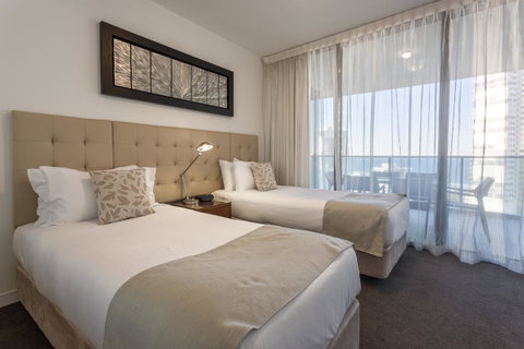 Oracle Resort Broadbeach - Gclr - Holiday Find 36