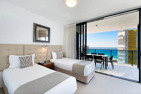 Oracle Resort Broadbeach - Gclr - Holiday Find 3