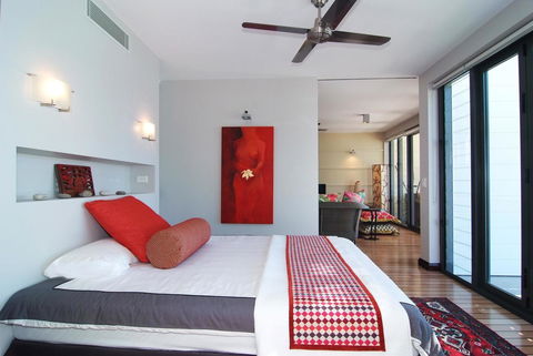 The Boathouse Apartments - Holiday Find 17