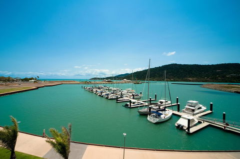 The Boathouse Apartments - Holiday Find 2