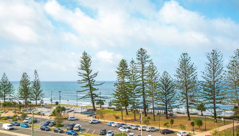 Mandolin Beachfront Resort - Holiday Find 20