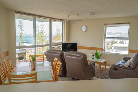 Mandolin Beachfront Resort - Holiday Find 36