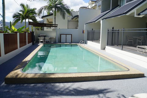 Airlie Seaview Apartments - Holiday Find 17