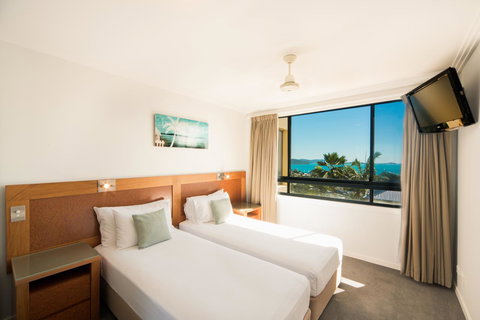 Pinnacles - Holiday Find 17