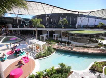 Broadbeach Holiday Apartments - Holiday Find 35