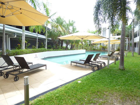 Marina View Apartment - Holiday Find 3