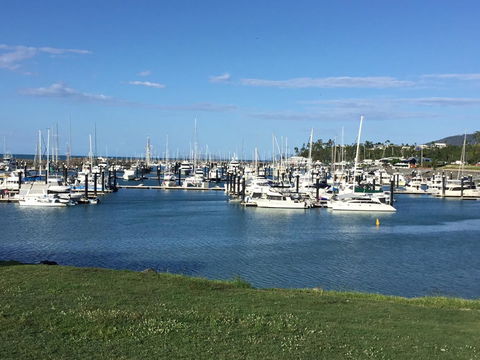 Marina View Apartment - Holiday Find 1