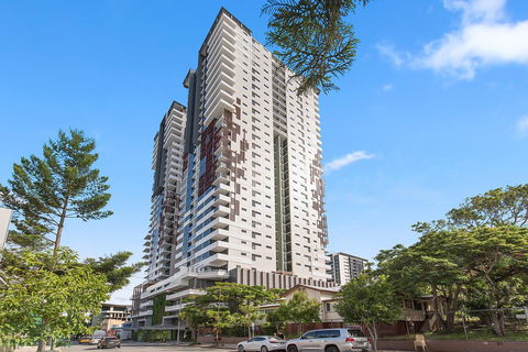Ivy And Eve Apartments By CLLIX - Holiday Find 3