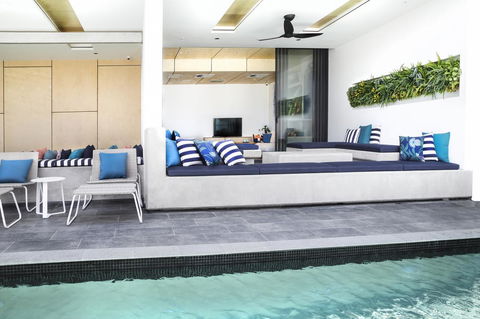 Ivy And Eve Apartments By CLLIX - Holiday Find 4