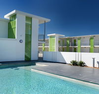 Mackay Oceanside Central Hotel - Holiday Find