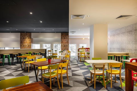 Ibis Styles Brisbane Elizabeth Street - Holiday Find 23