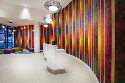 Ibis Styles Brisbane Elizabeth Street - Holiday Find 9