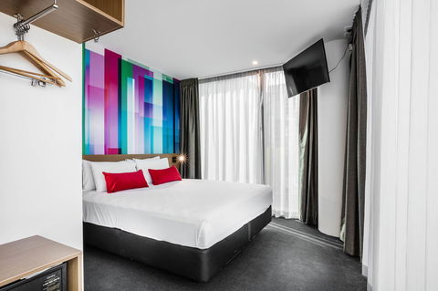 Ibis Styles Brisbane Elizabeth Street - Holiday Find 15