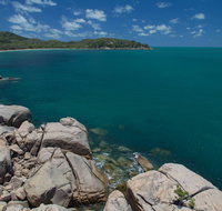 Penthouse on Bright Point - Holiday Find