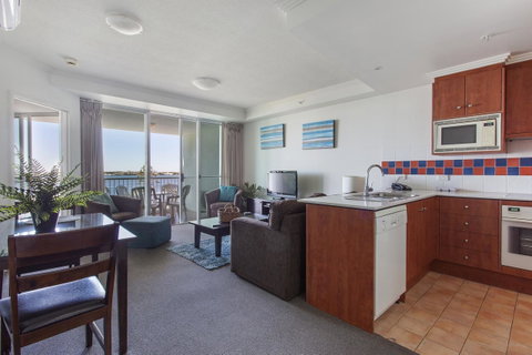 Crystal Bay On The Broadwater - Holiday Find 33