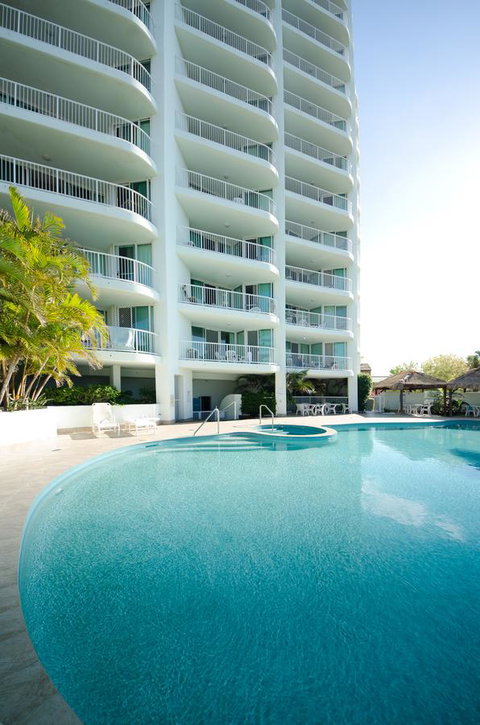 Crystal Bay On The Broadwater - Holiday Find 5