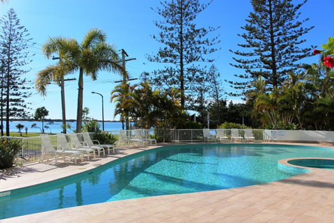 Crystal Bay On The Broadwater - Holiday Find 25