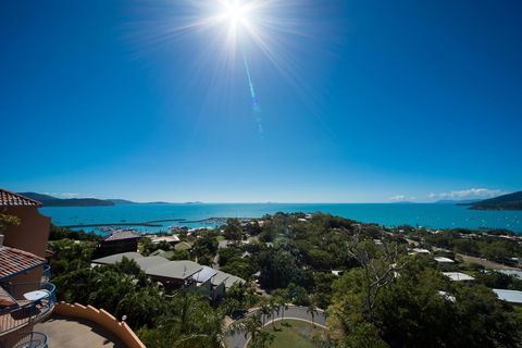 Sea Star Apartments - Holiday Find 16