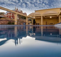 The Robert Towns - Holiday Find