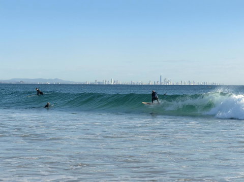 Kirra Beach Apartments - Holiday Find 9
