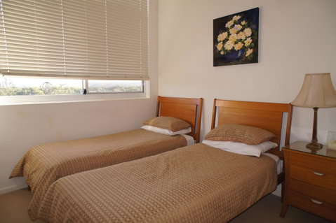 Kirra Beach Apartments - Holiday Find 24