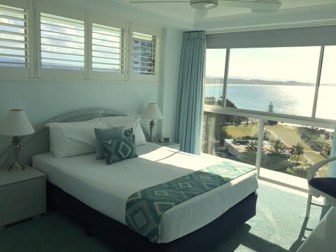 Ocean Plaza Resort - Holiday Find 15