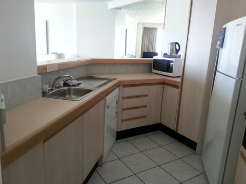 Ocean Plaza Resort - Holiday Find 34