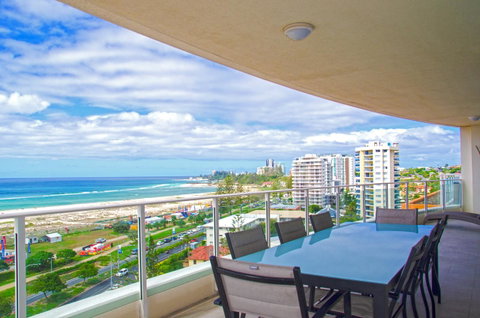Kirra Surf Apartments - Holiday Find 26