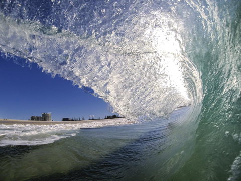 Kirra Surf Apartments - Holiday Find 14