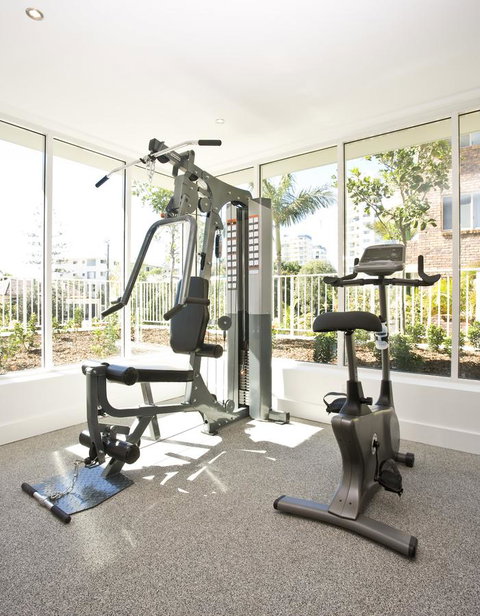 Kirra Surf Apartments - Holiday Find 15