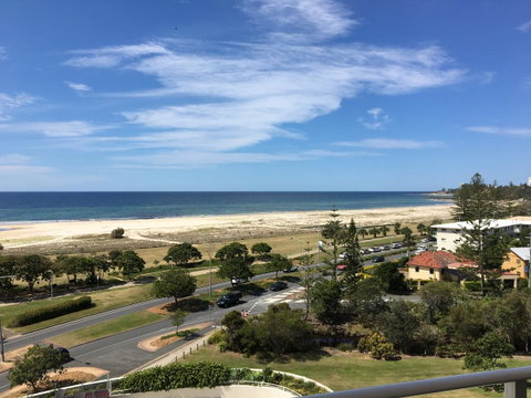 Kirra Surf Apartments - Holiday Find 28