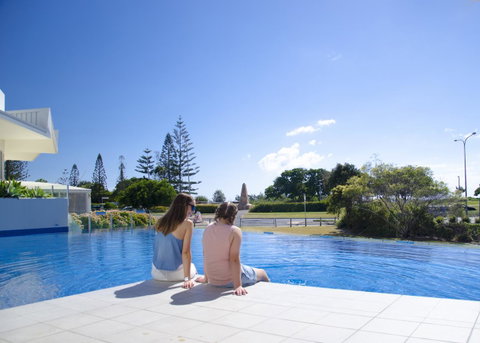 Kirra Surf Apartments - Holiday Find 21